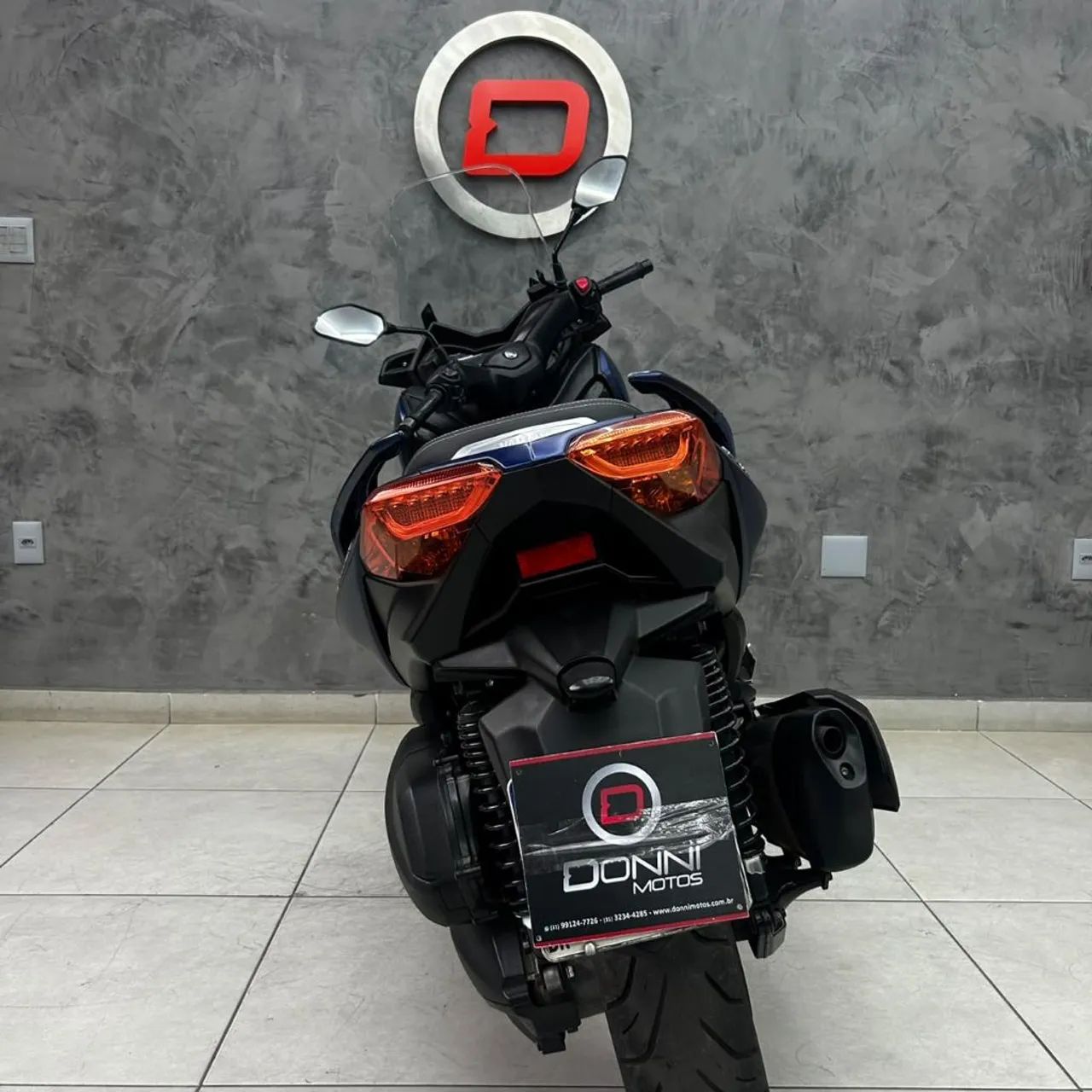 XMAX 250 ABS - Foto 3