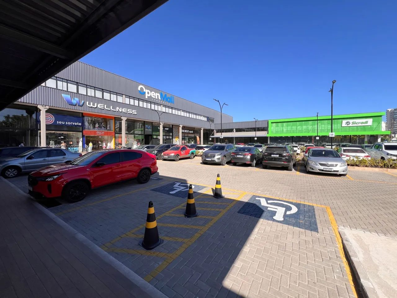 Lojas comerciais para locação no Open Mall Itaparica