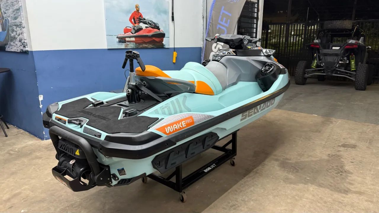 Jet Ski Seadoo Wake PRO 230 2023 - Foto 5