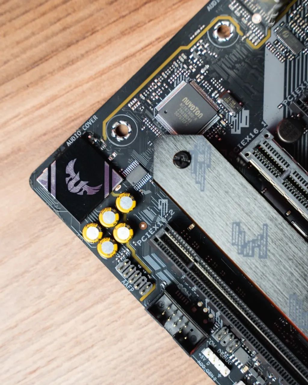 B550m Asus TUF Gaming LACRADA - Foto 5
