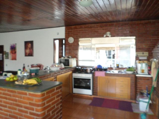 Ótima Casa 4 Dormitórios no Jardim Apurá - Foto 8