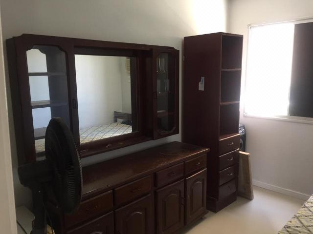 Apartamento mobiliado no Costa aracagy 2 qts - Foto 2