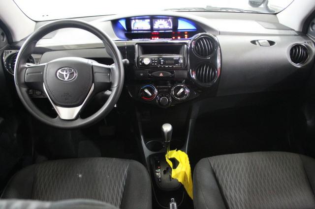 Toyota Etios - Foto 7