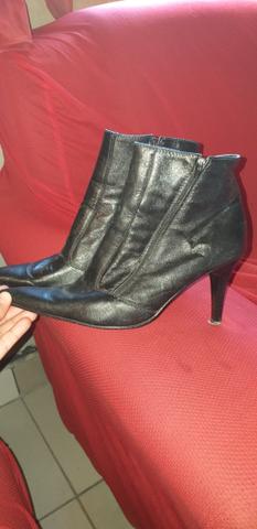 Bota 40$
