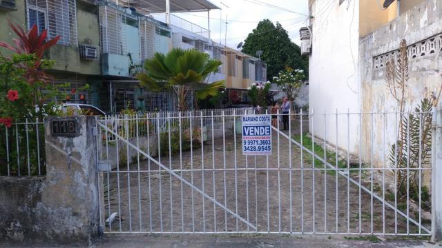 Casa Duplex à Venda em Afogados