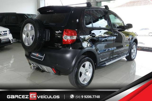 Vw - Volkswagen Crossfox 1.6 Flex Manual Topo de Linha Airbag ABS Comandos no Volante - Foto 3