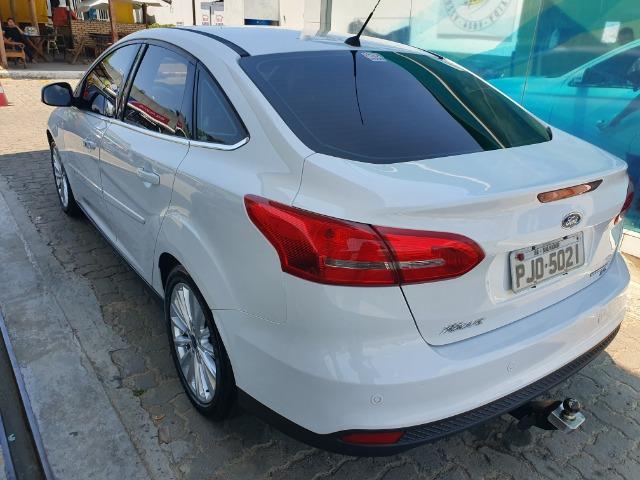 Ford Focus 2.0 titanium 16V Flex 4P Powershift - Foto 4