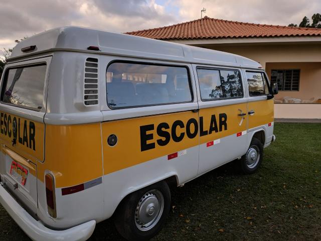 Kombi lotação 12 lugares 2010