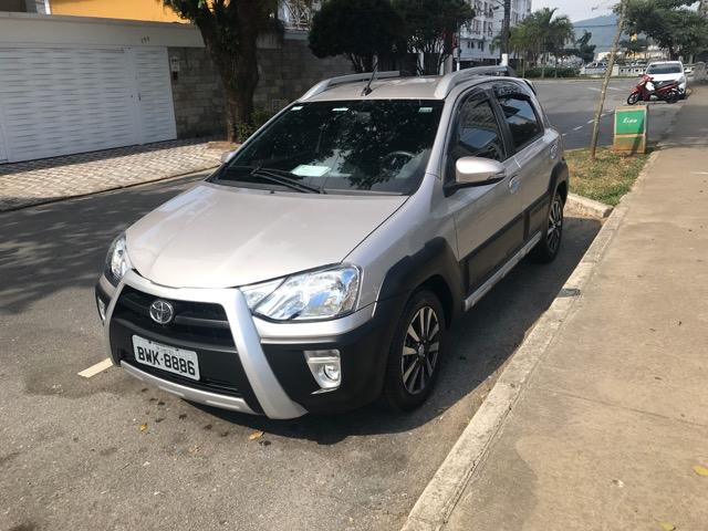 Etios Cross