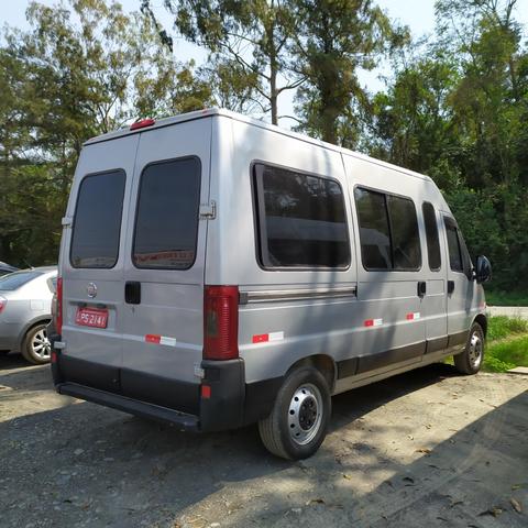 Fiat Ducato Teto Alto Grande 16 lugares com AR - Foto 3
