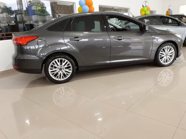 Focus sedan 2.0 aut 2018 - Foto 3