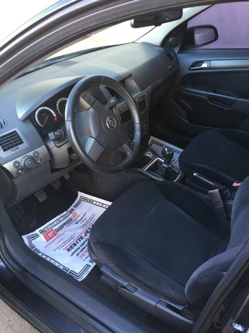 Vende-se ou troco Vectra 2011 completo