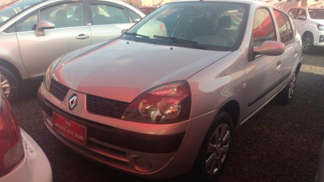 Clio Sedan(1.0)(completo(Financie*até 100%do veiculo(Parcelas a partir de R$449,90) 04/05 - Foto 7