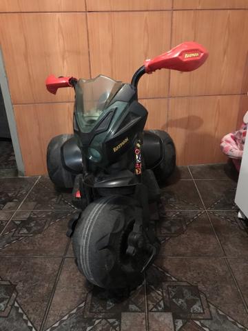 Moto elétrica infantil bandeirante