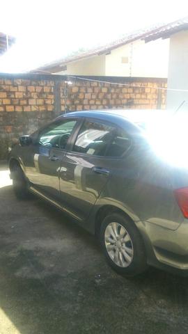 Honda City 2013 Top 41.000 km - Foto 2