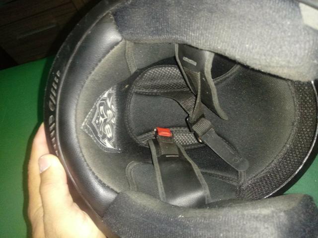 Capacete Muito Novo - Foto 2