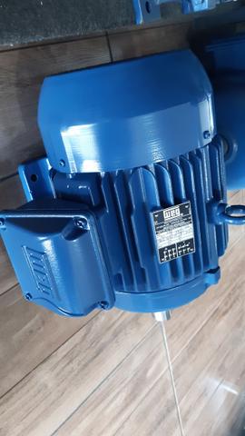 Motor elétrico Weg W22 10cv 4pólos trifásico 1720rpm. - Foto 3