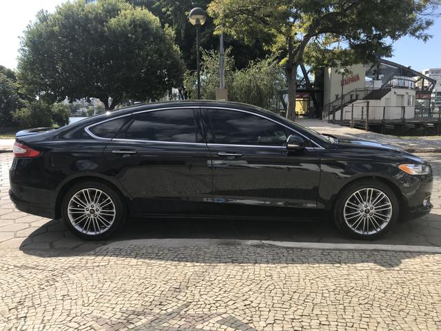 Ford Fusion Titanium FWD 2015 - Foto 4