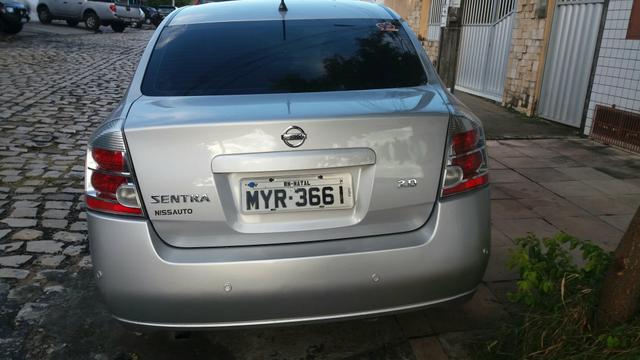 Vendo Sentra bem comcevado 2009 $19500 - Foto 4