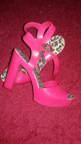 Carmen steffans tamanho 37