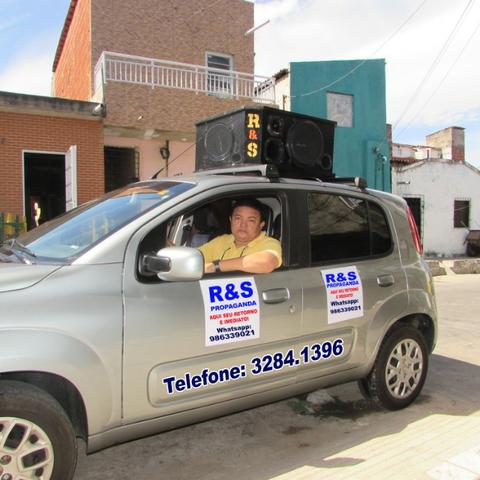 Panfletagem e Carro de Som