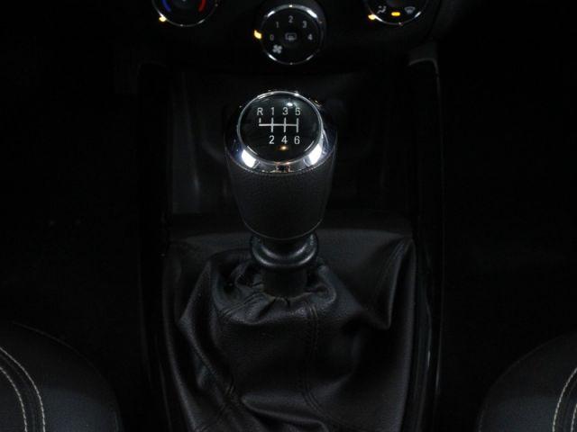 ONIX HATCH LTZ 1.4 8V FlexPower 5p Mec. Sistem O D - Foto 12