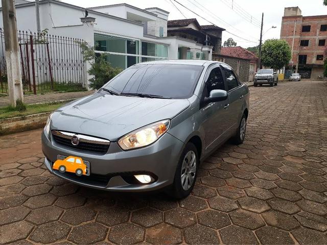 Fiat Grand Siena 2015 Impecável