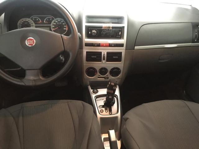 FIAT - PÁLIO ELX 1.8 ano 2010/2010, COM GNV G5, automático , única dona - Foto 5