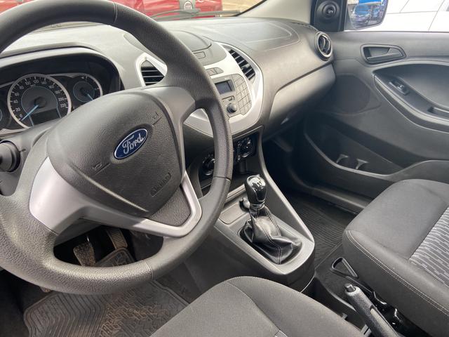 Ford Ka 1.0 18/18 - Extra ! Ipva pago até fim 2021 - Foto 7