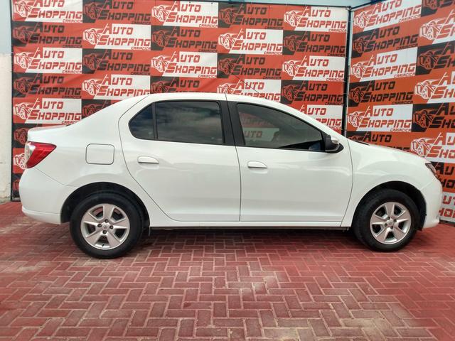 Logan 2018 automático 25.000 km novinho - Foto 2