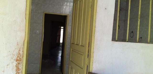 Casa livre em Alagoinhas na Rua Murilo Cavalcante, podendo construir. ampliar - Foto 17