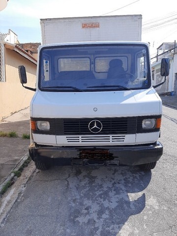 MERCEDES 710 PARCELAMOS