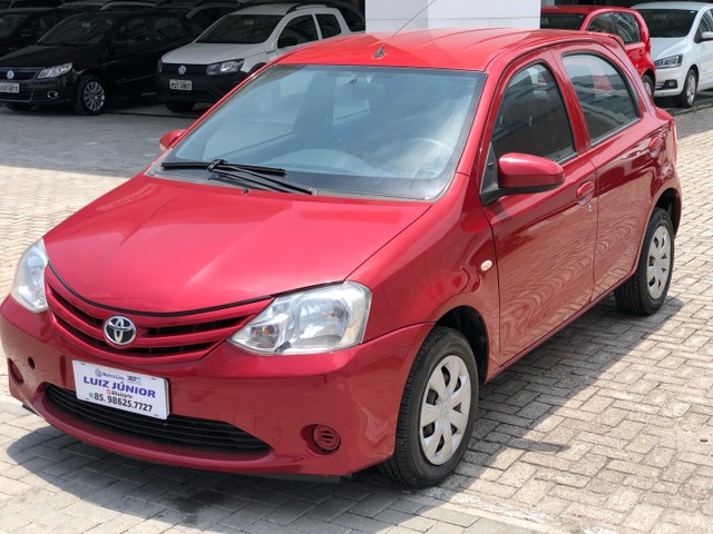 ETIOS HATCH VERSÃO X 2014