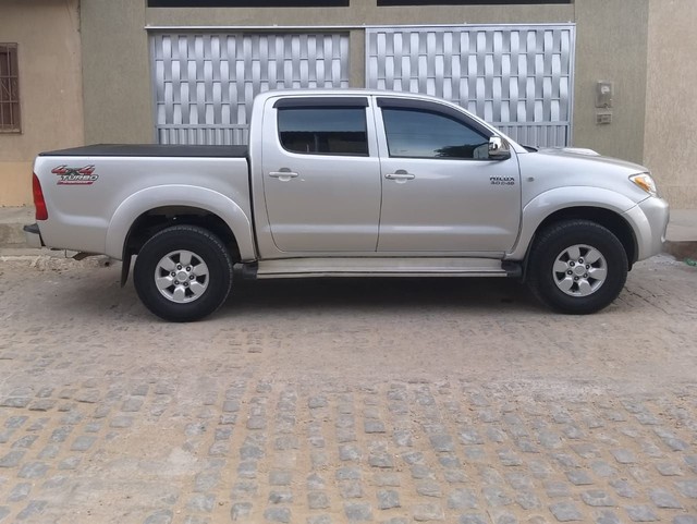 HILUX CD 4X4 | 2007 | SEMI-NOVA | SEM DETALHE