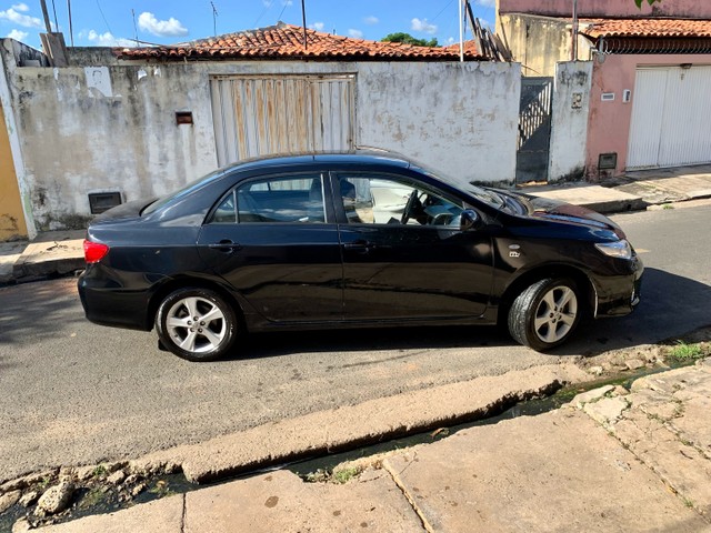 COROLLA 2013