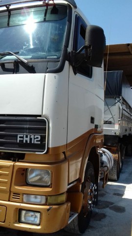 VOLVO FH 380 ANO 2000/01