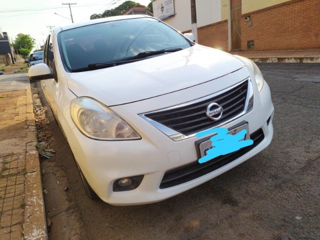 NISSAN / VERSA 1.6 SL 2014 COMPLETO