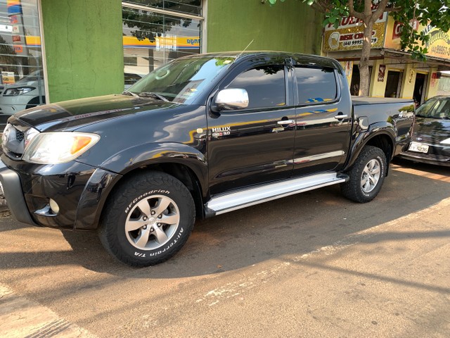 HILUX 2006 MECÂNICA 4X4 DIESEL 169 MIL KM2.5