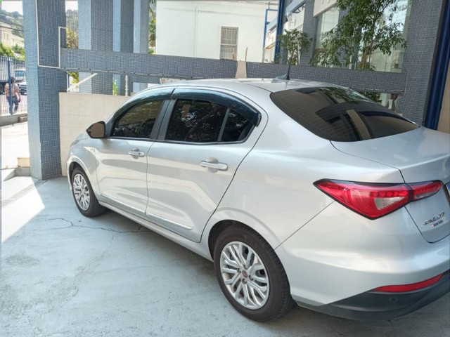 VENDO FIAT CRONOS 1.8 AUTOMÁTICO 2019/2019.