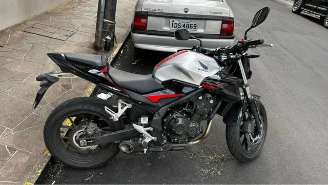 Moto CB500F