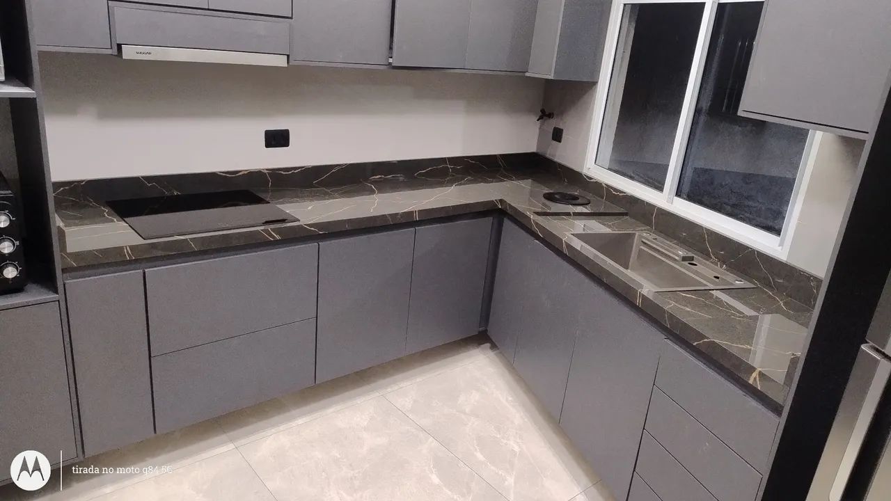 Pia escupida em porcelanato  - Foto 3