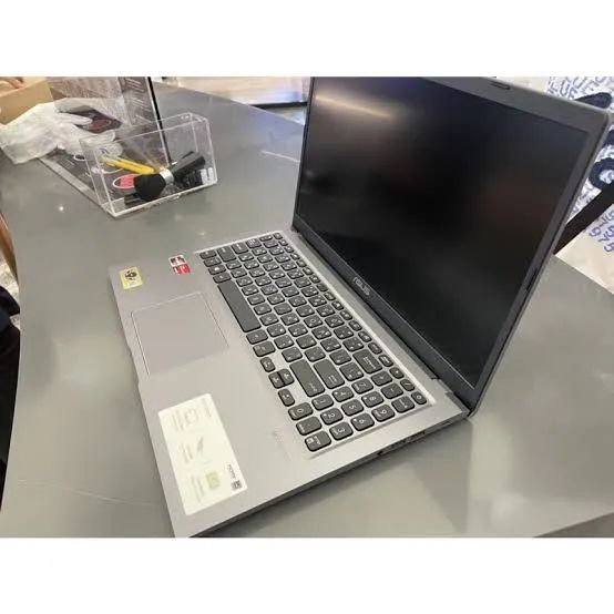 Asus M515 256NVME/8GB