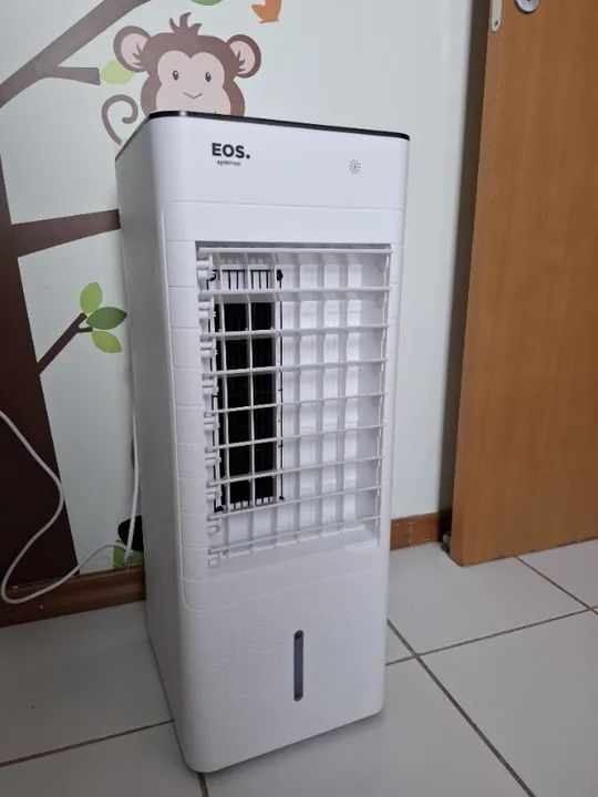 Climatizador de Ar EOS 7 Litros Quente e Frio Artic Fresh ECL70Q 220V seminovo
