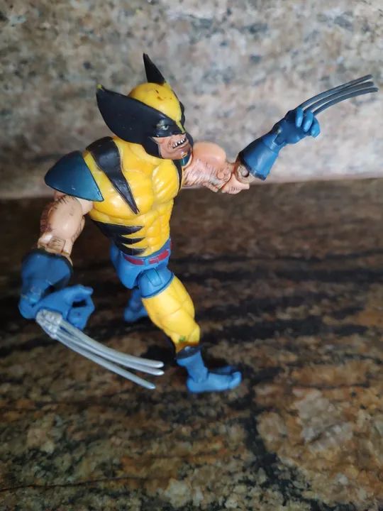 Boneco Wolverine articulado - Foto 4