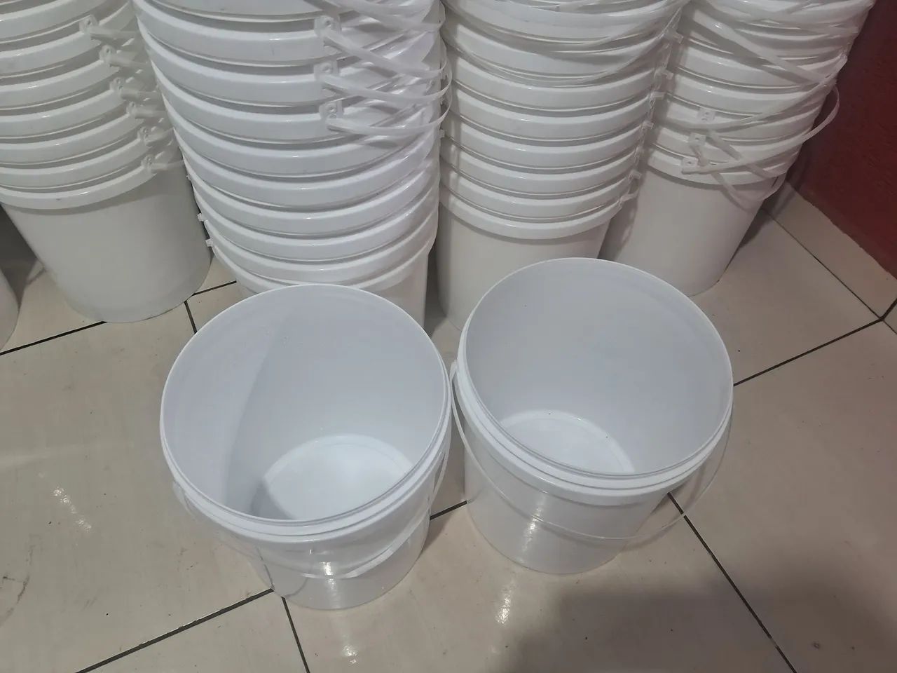 Baldes de 18 litros sem tampa - Foto 3