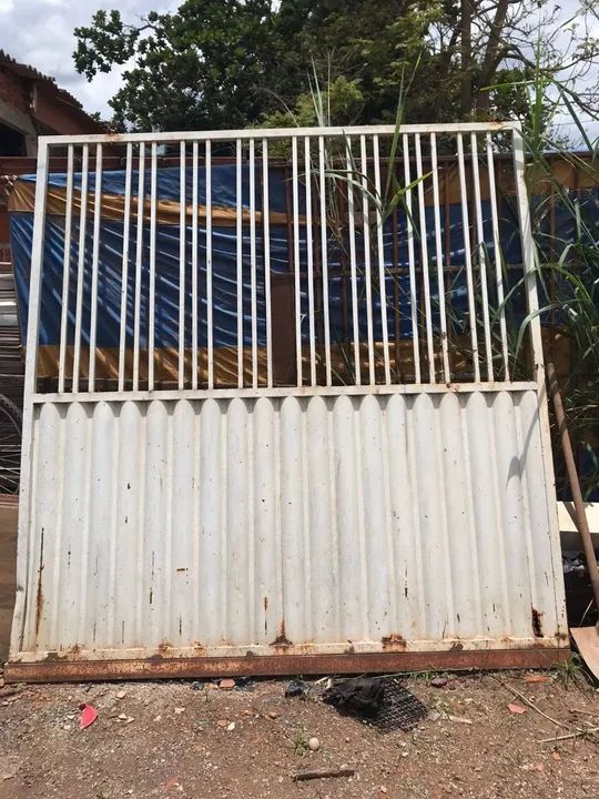 Portão de ferro 