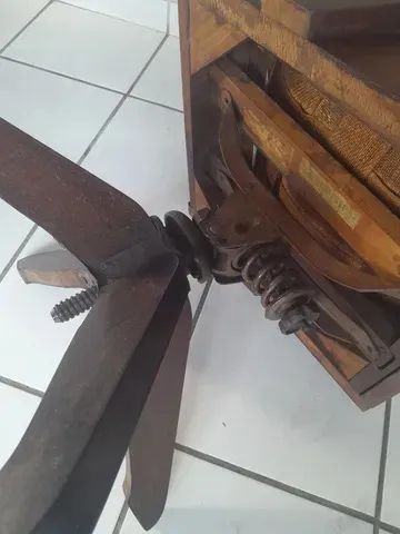 Cadeira Xerife antiga - Foto 3