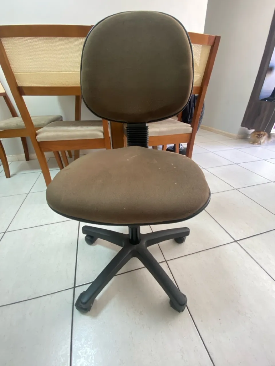 Cadeira de Escritório Giratória Marrom