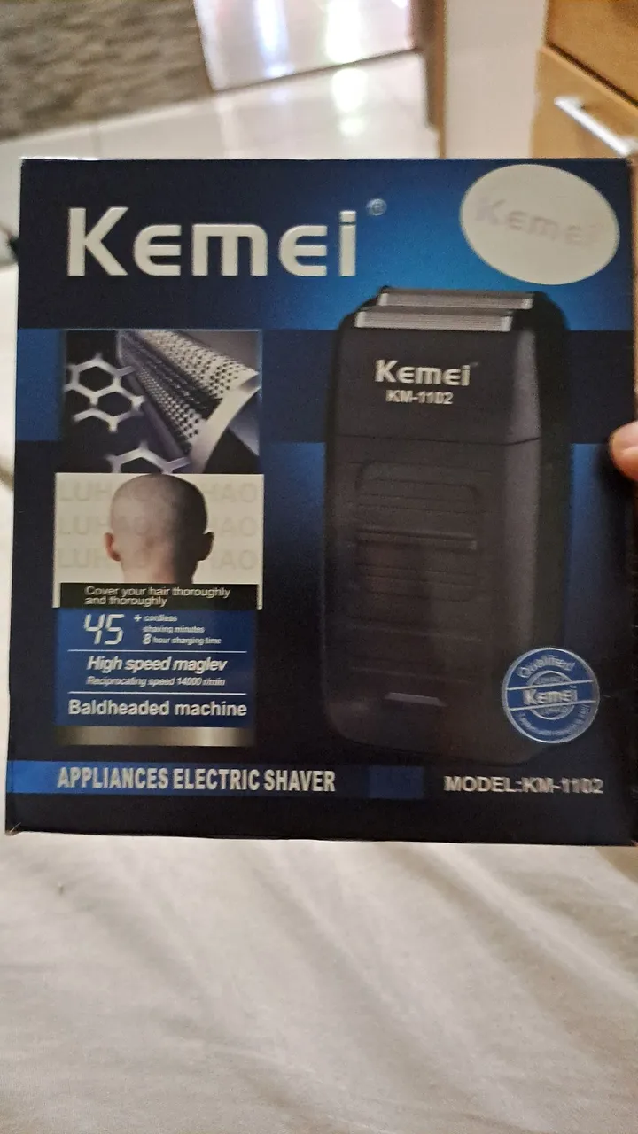 Barbeador Elétrico Kemei KM-1102 - Novo