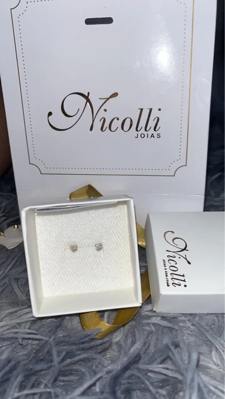 Brincos de zircônia Nicolli Joias